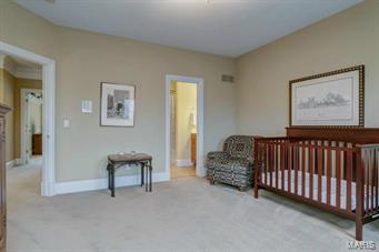 Town & Country Manor - Residential