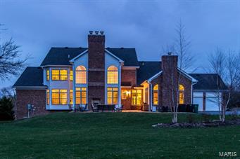 Town & Country Manor - Residential