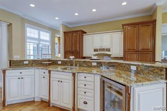 Town & Country Manor - Residential