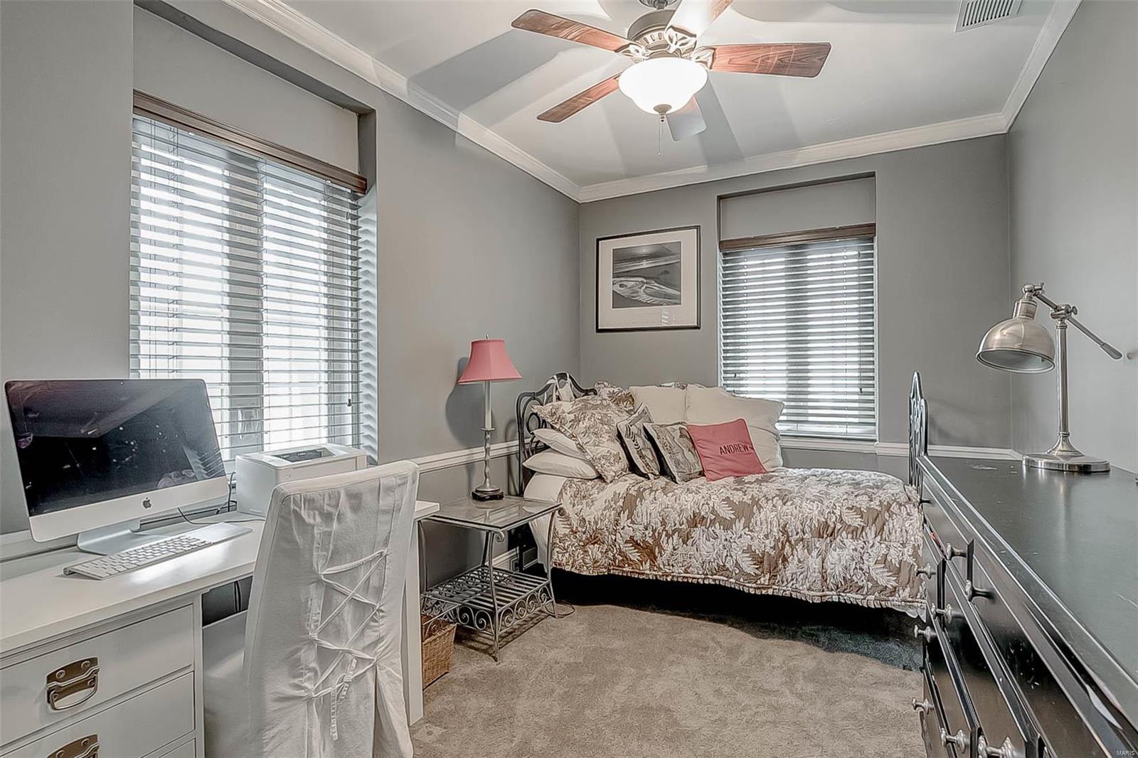 Country Club Place - "Polo" - Residential