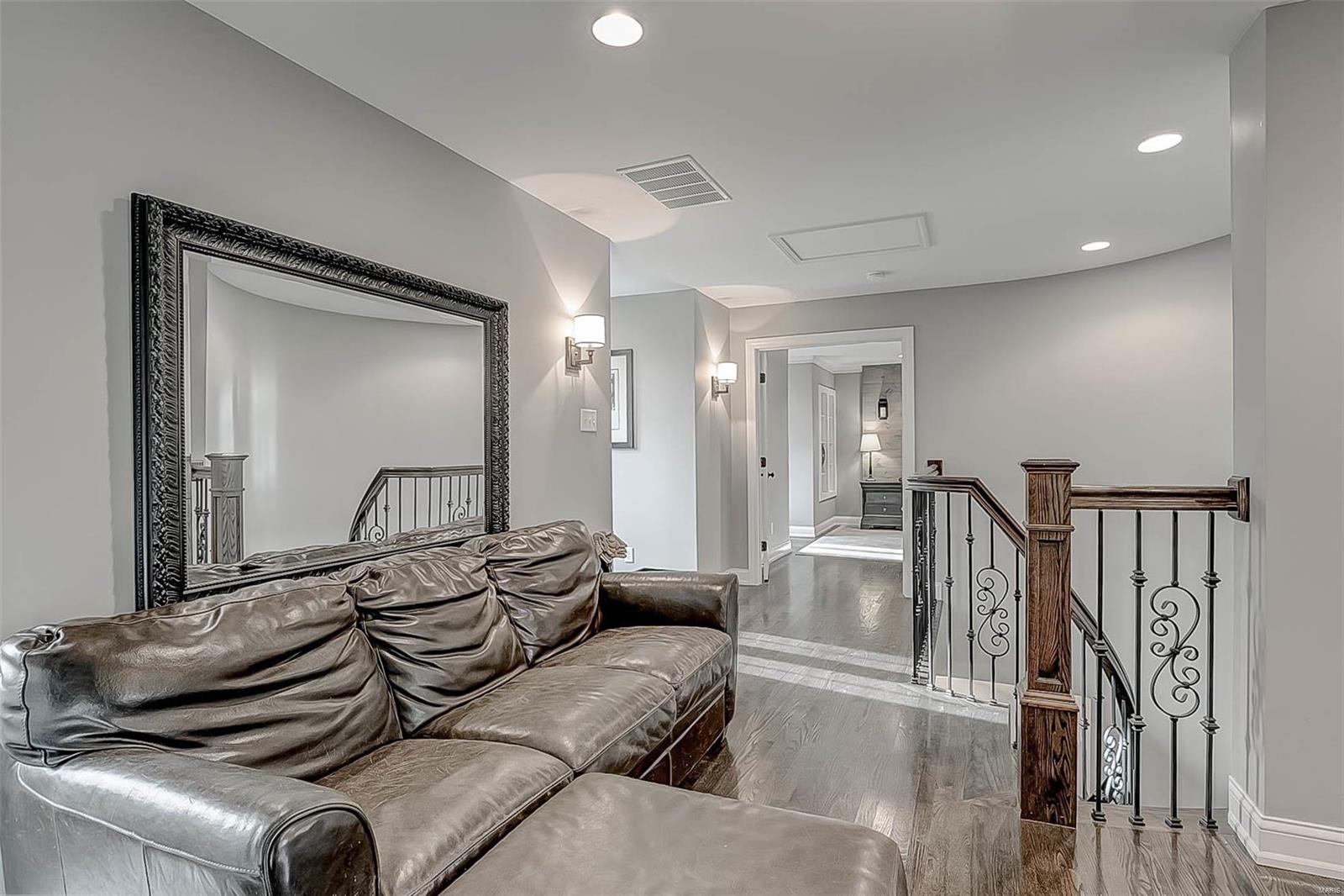 Country Club Place - "Polo" - Residential