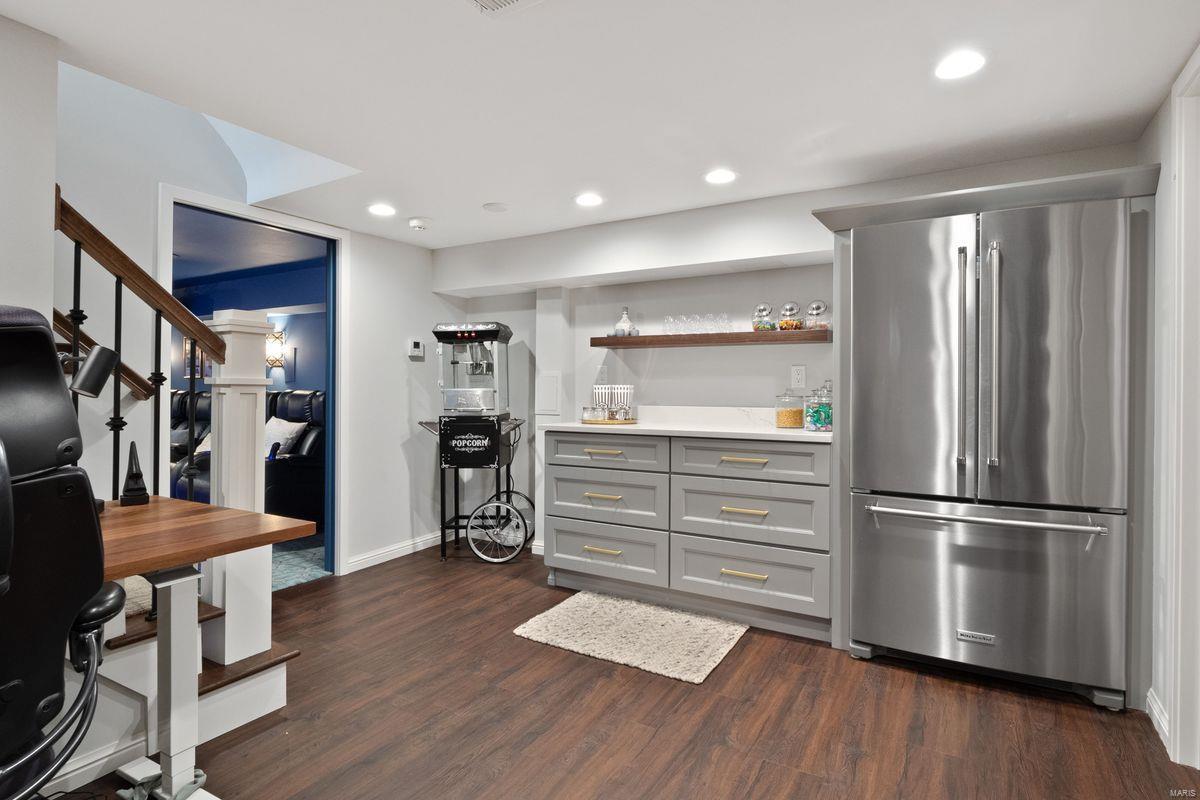 La Hacienda - Residential