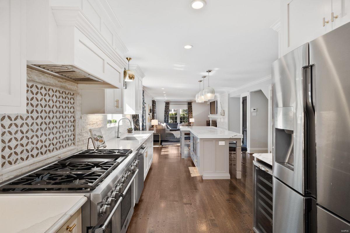 La Hacienda - Residential