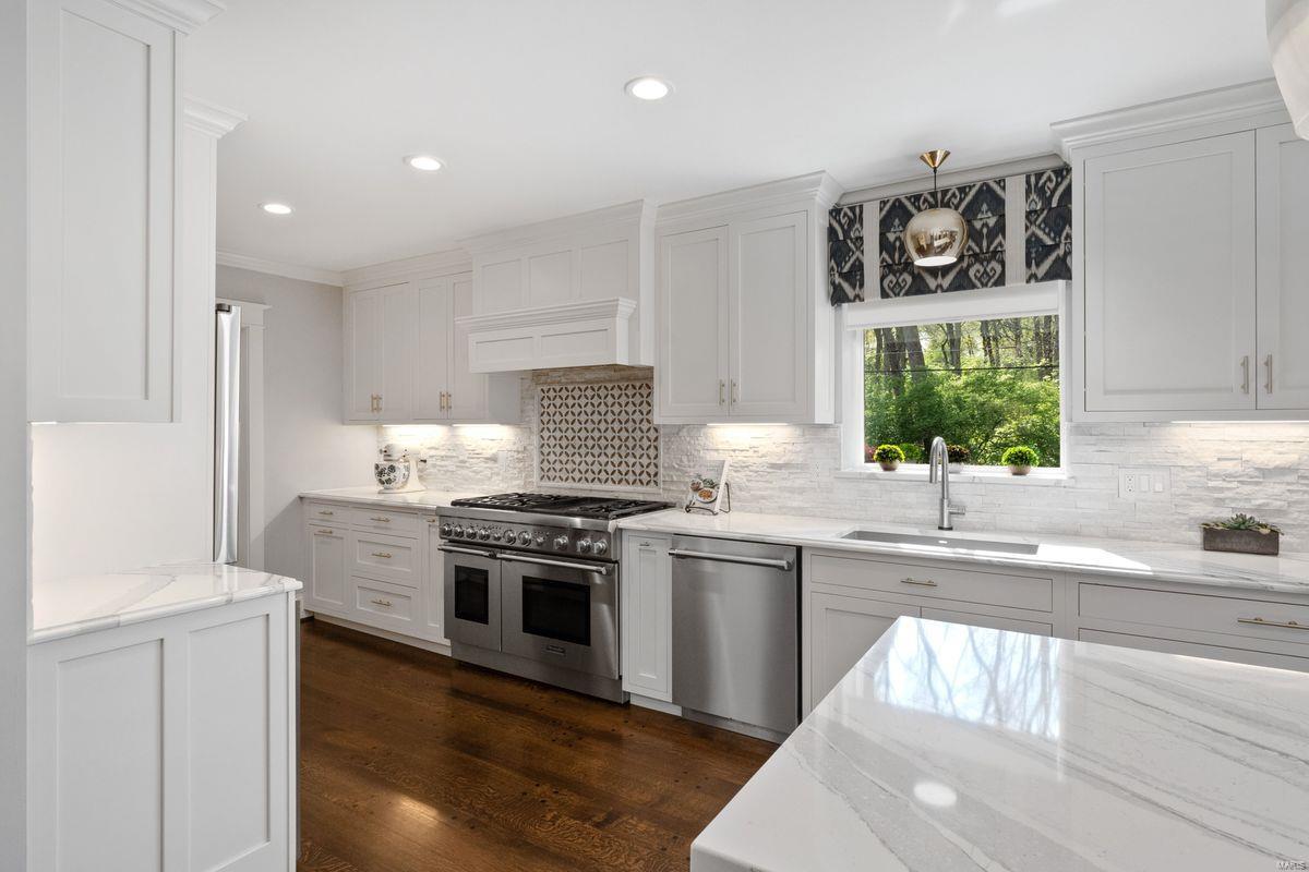 La Hacienda - Residential