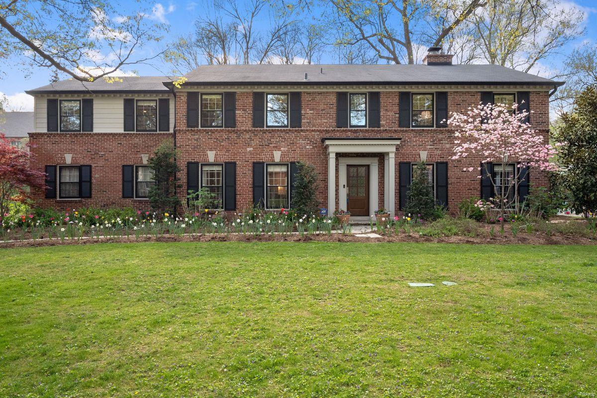 La Hacienda - Residential