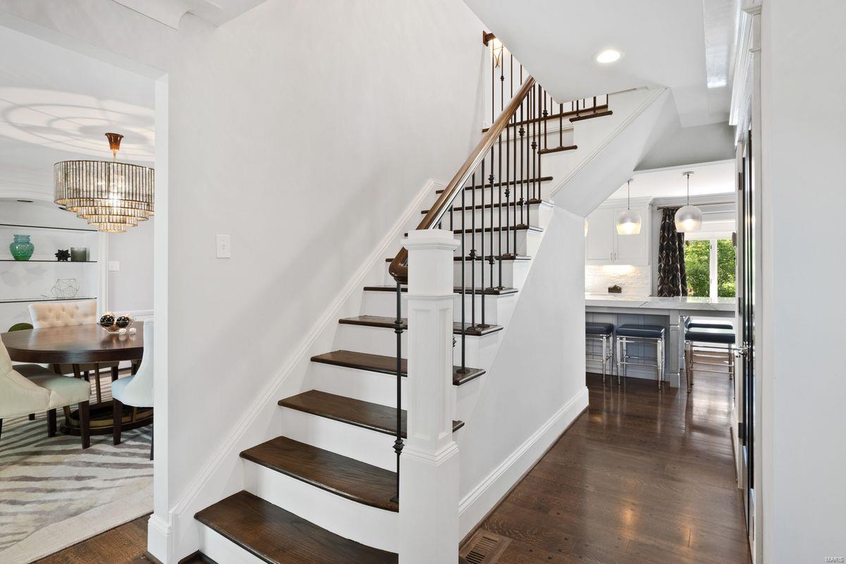 La Hacienda - Residential