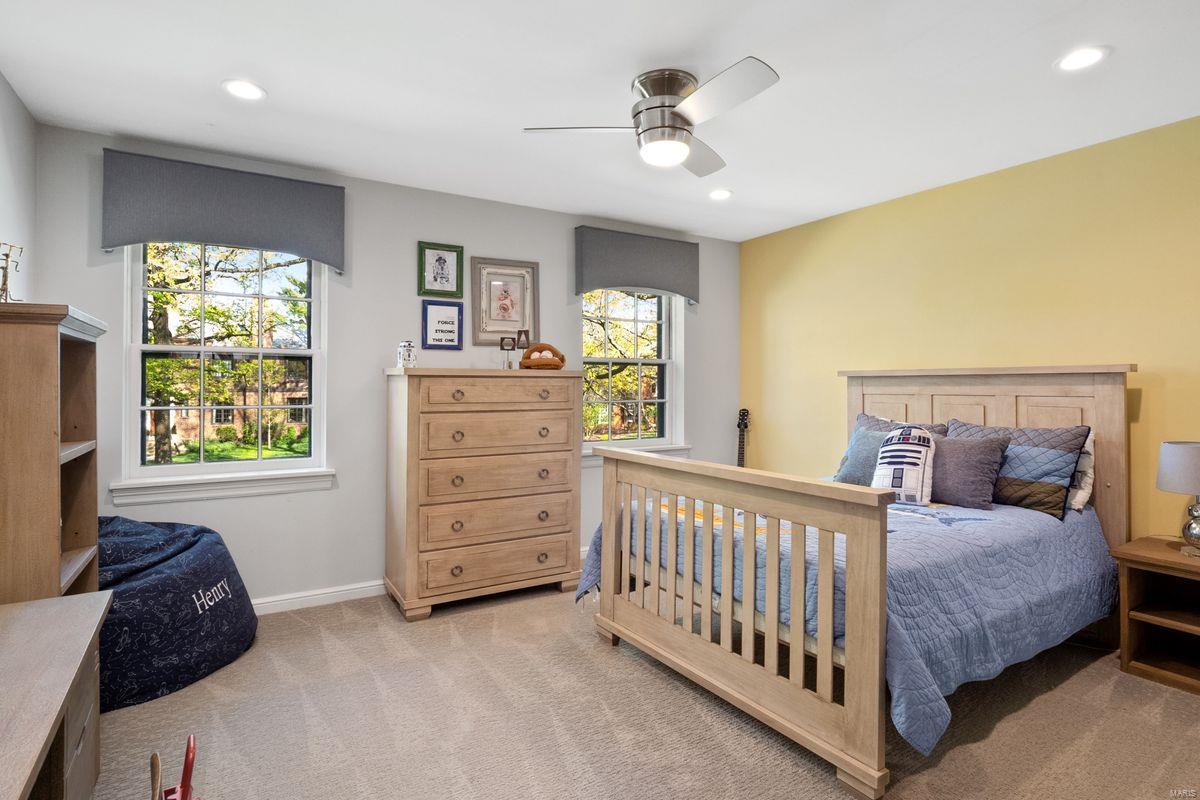 La Hacienda - Residential