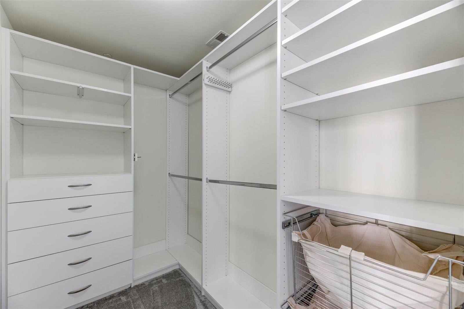 Park Plaza Residential Condo - Residential