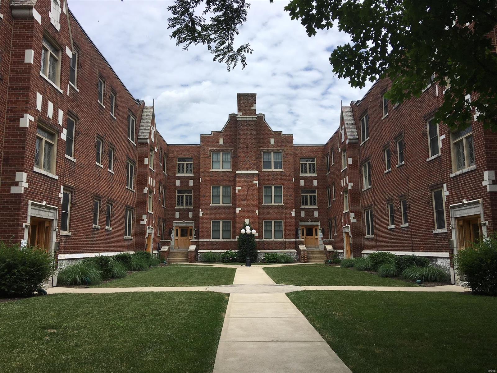 Magnolia Place Condo - Residential Lease