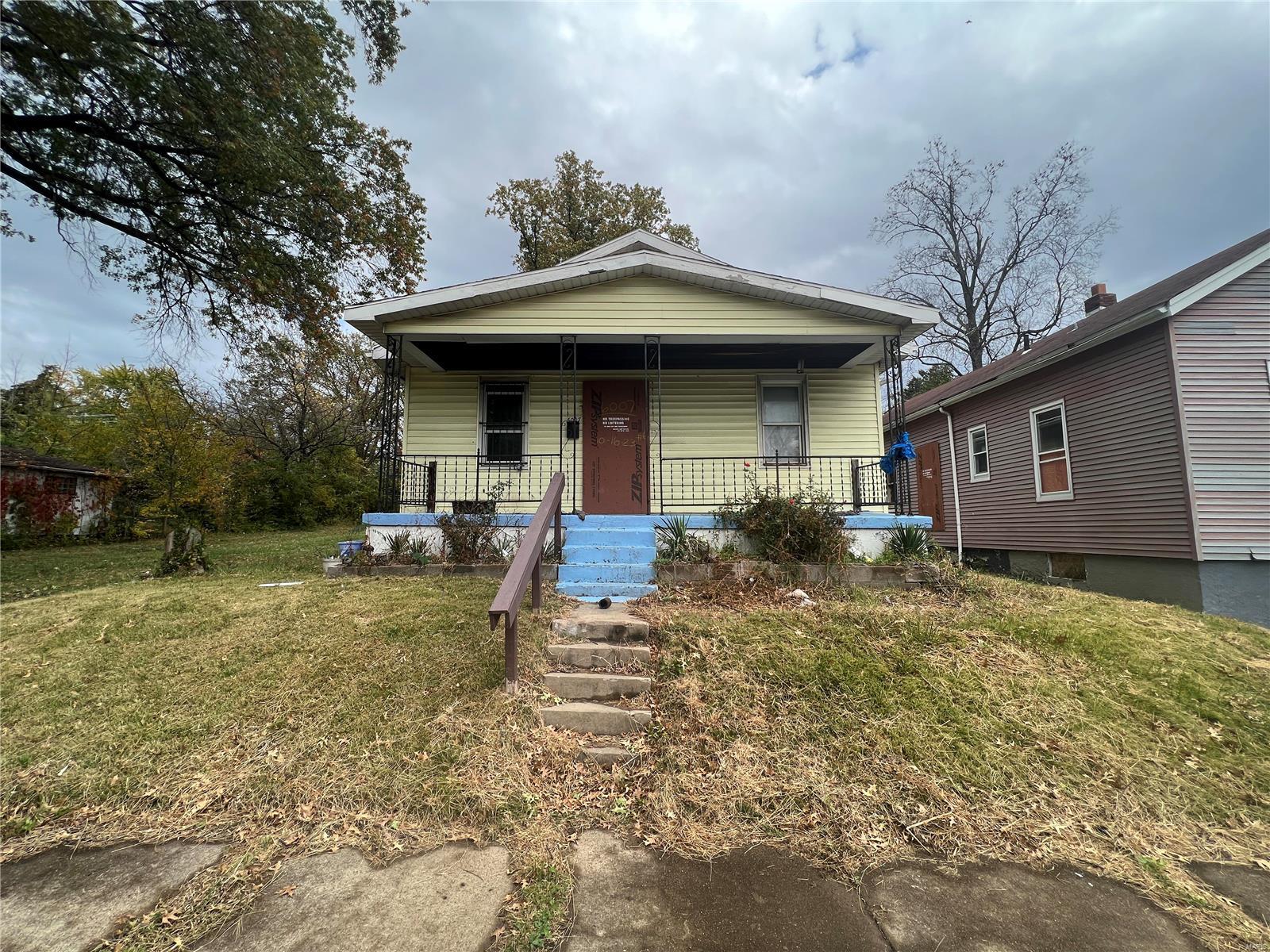 Walnut Park Add - Residential