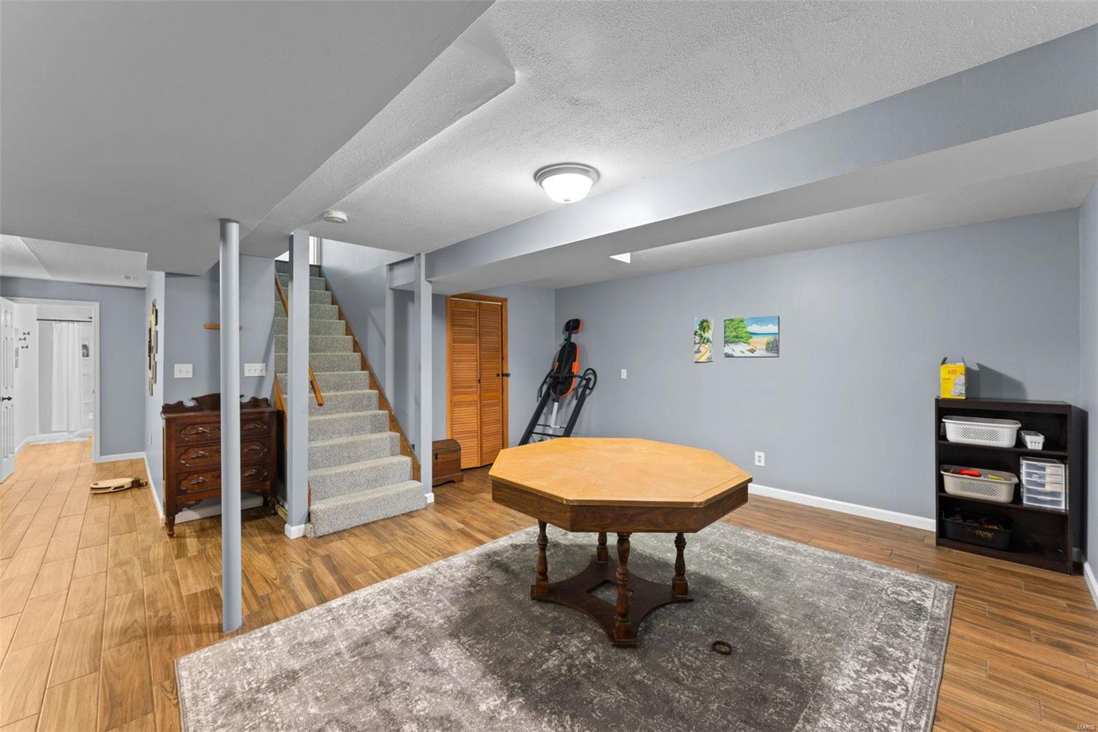 Fox Pt - Residential