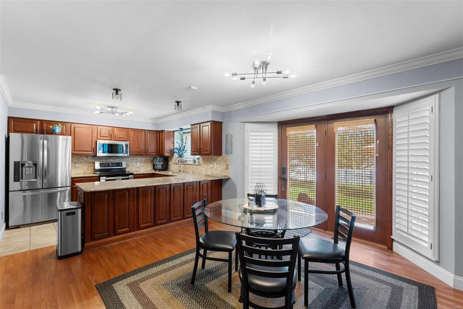 Fox Pt - Residential