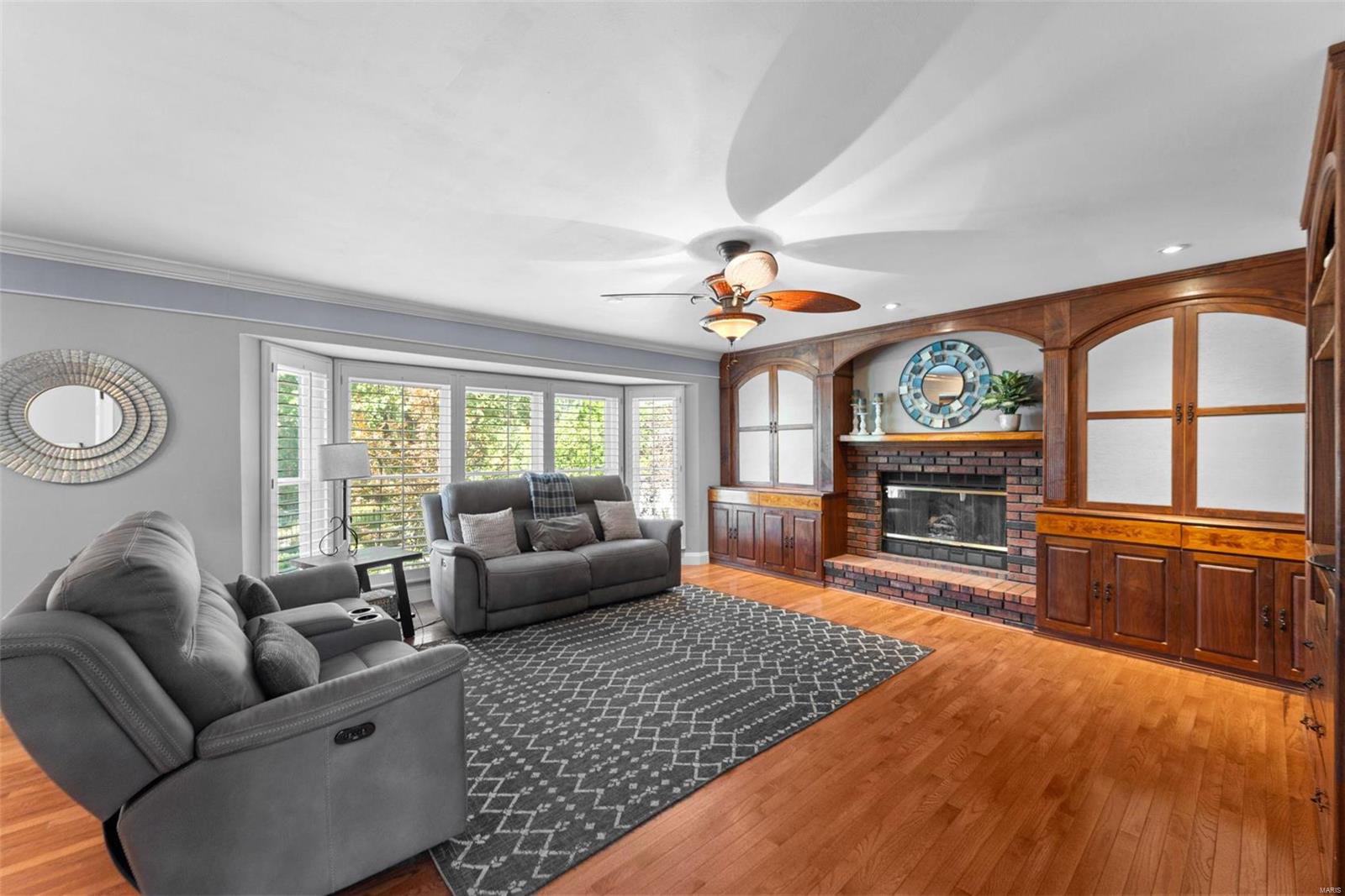 Fox Pt - Residential