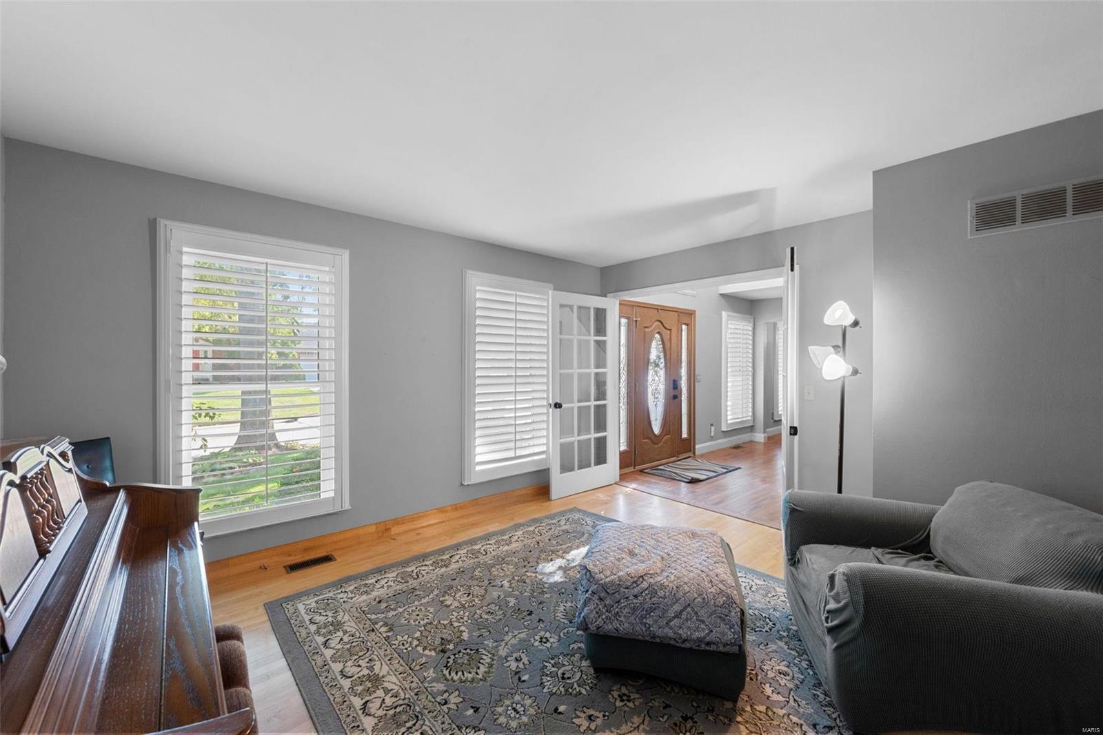 Fox Pt - Residential