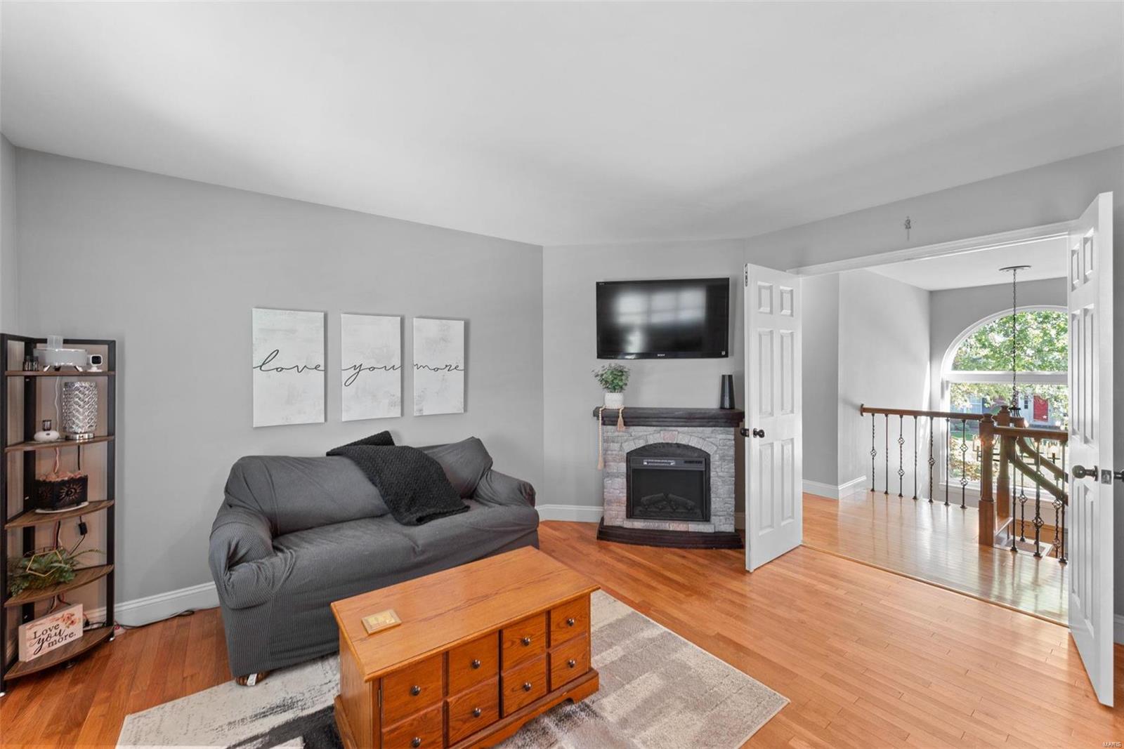 Fox Pt - Residential