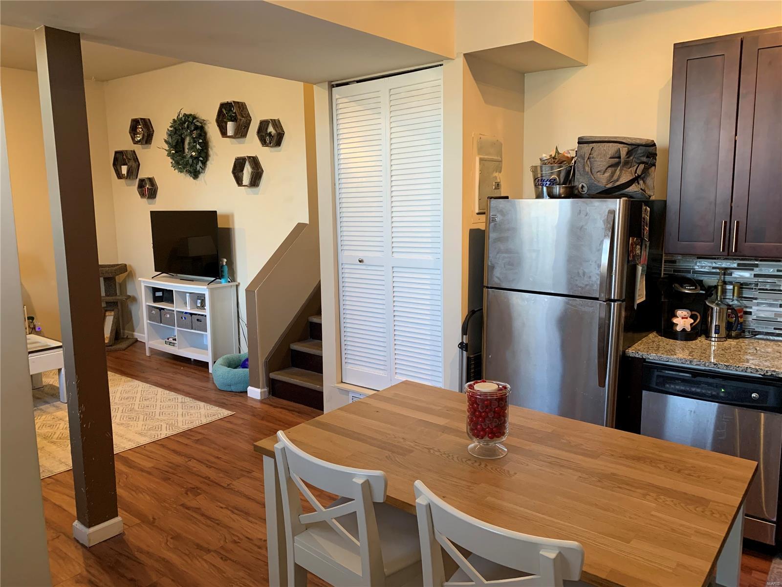 La Salle Park - Residential Lease