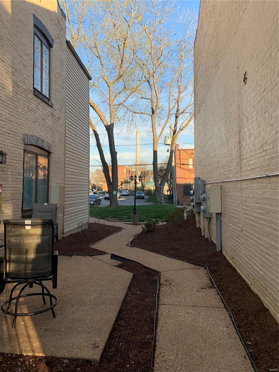 La Salle Park - Residential Lease