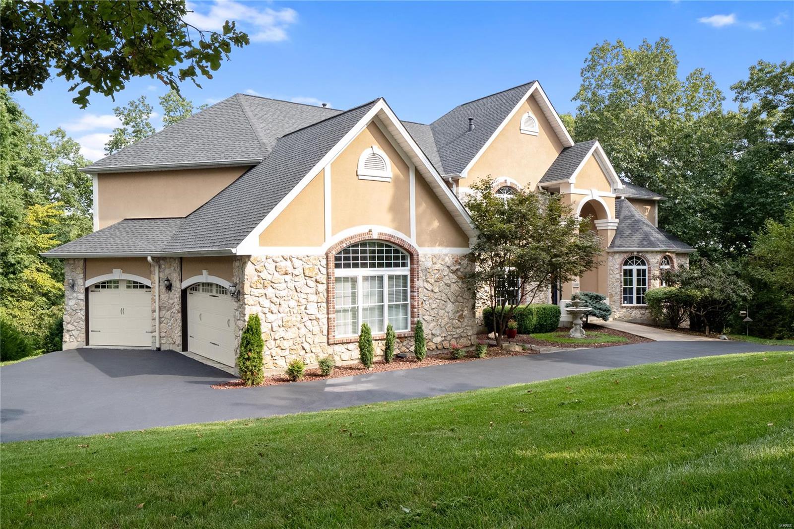 Bartizan Pointe Estates - Residential