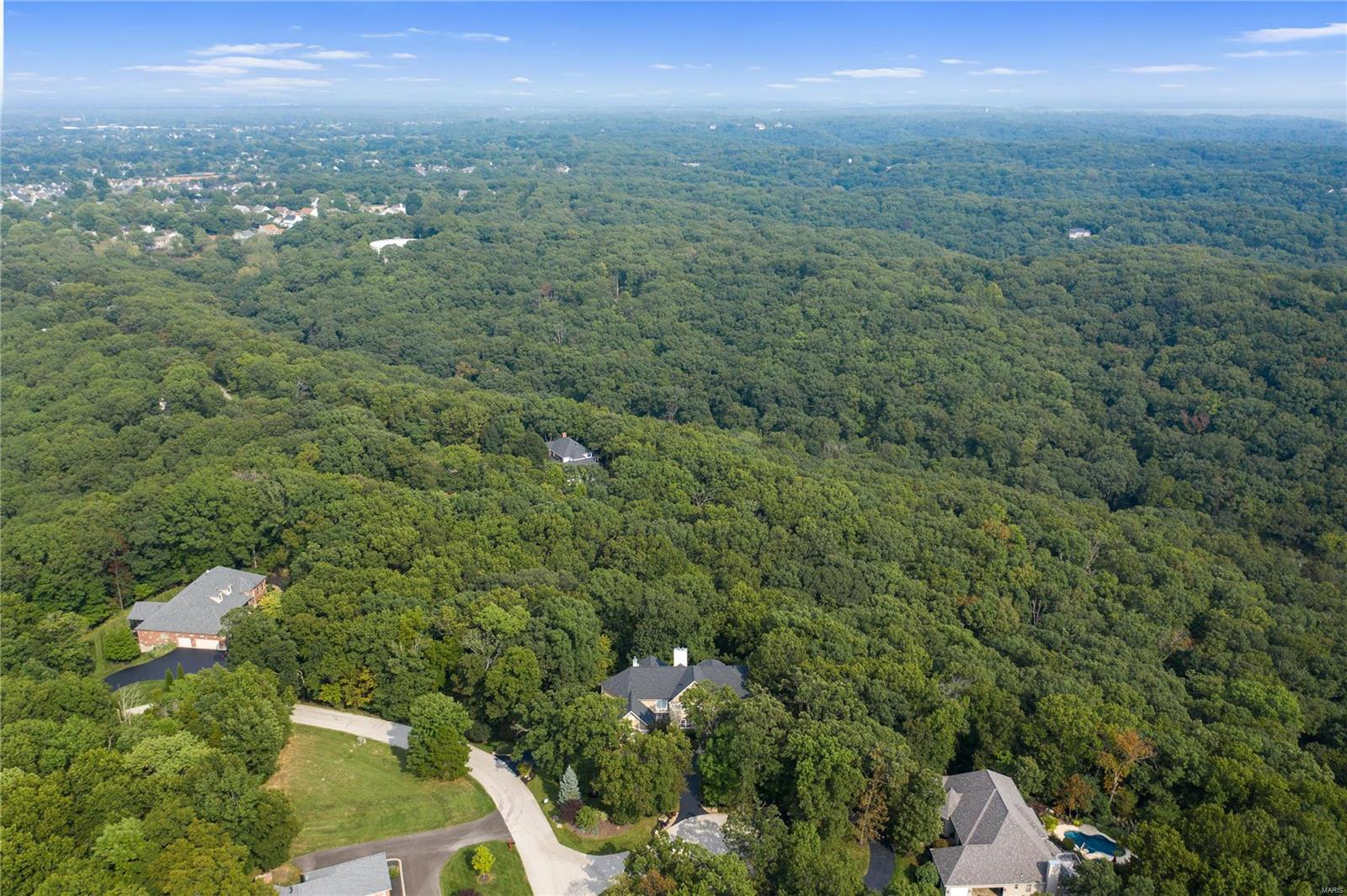 Bartizan Pointe Estates - Residential