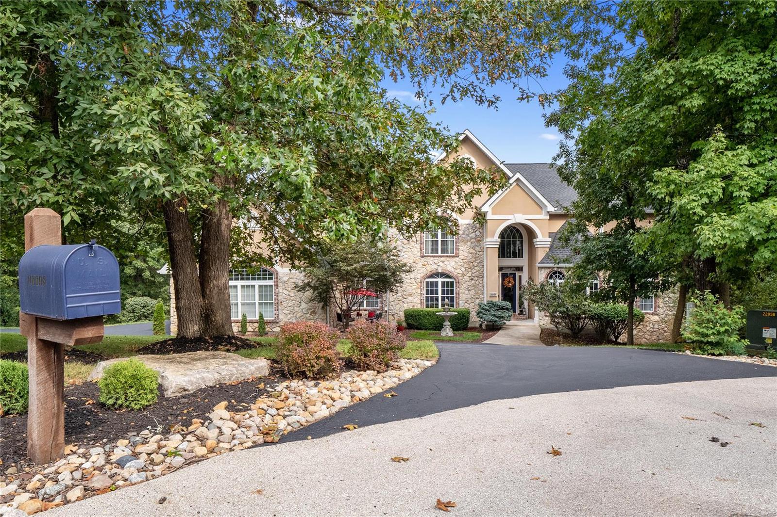 Bartizan Pointe Estates - Residential