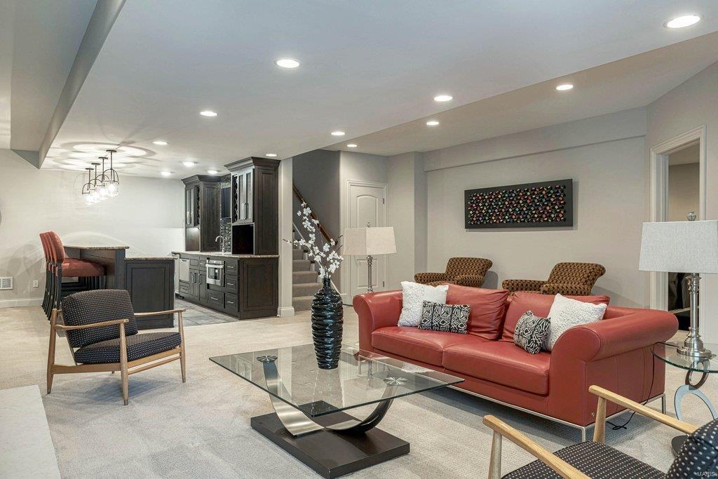 Williamsburg Estates - Residential