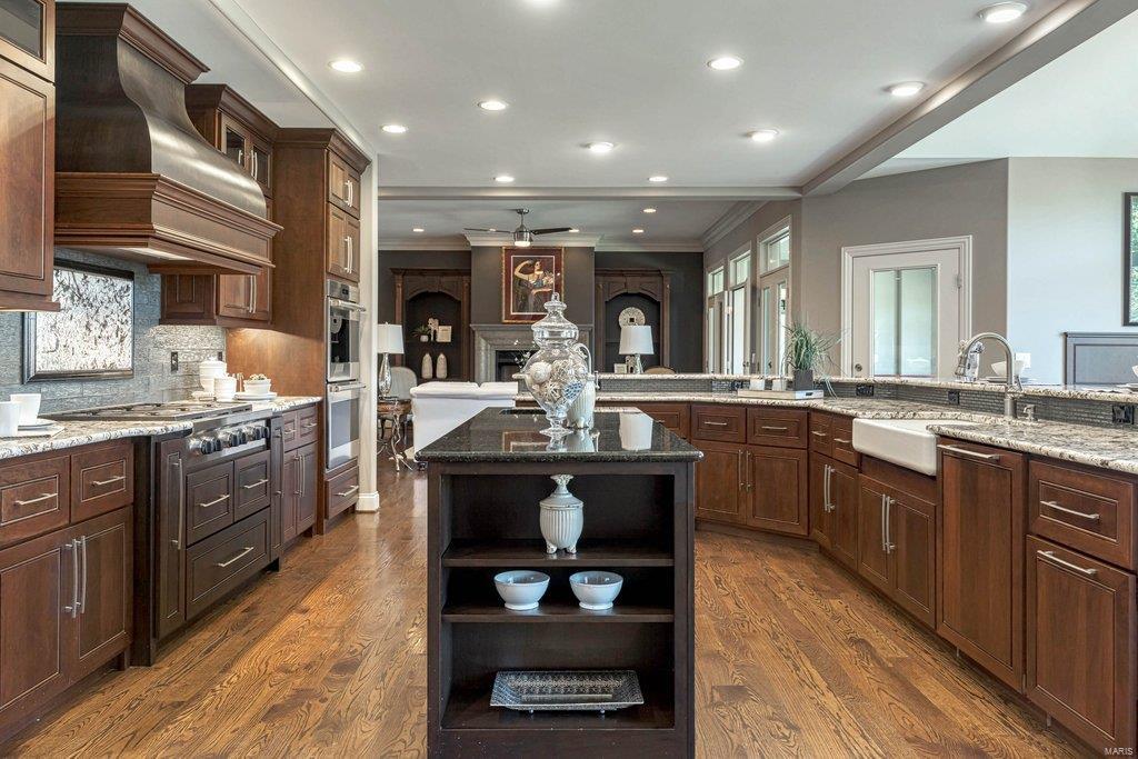 Williamsburg Estates - Residential