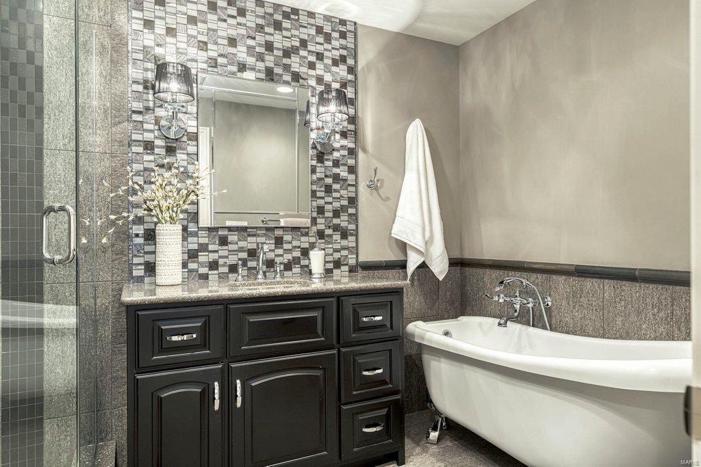 Williamsburg Estates - Residential