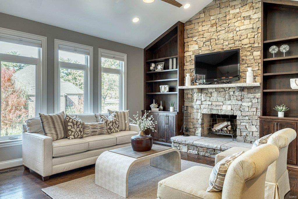 Williamsburg Estates - Residential