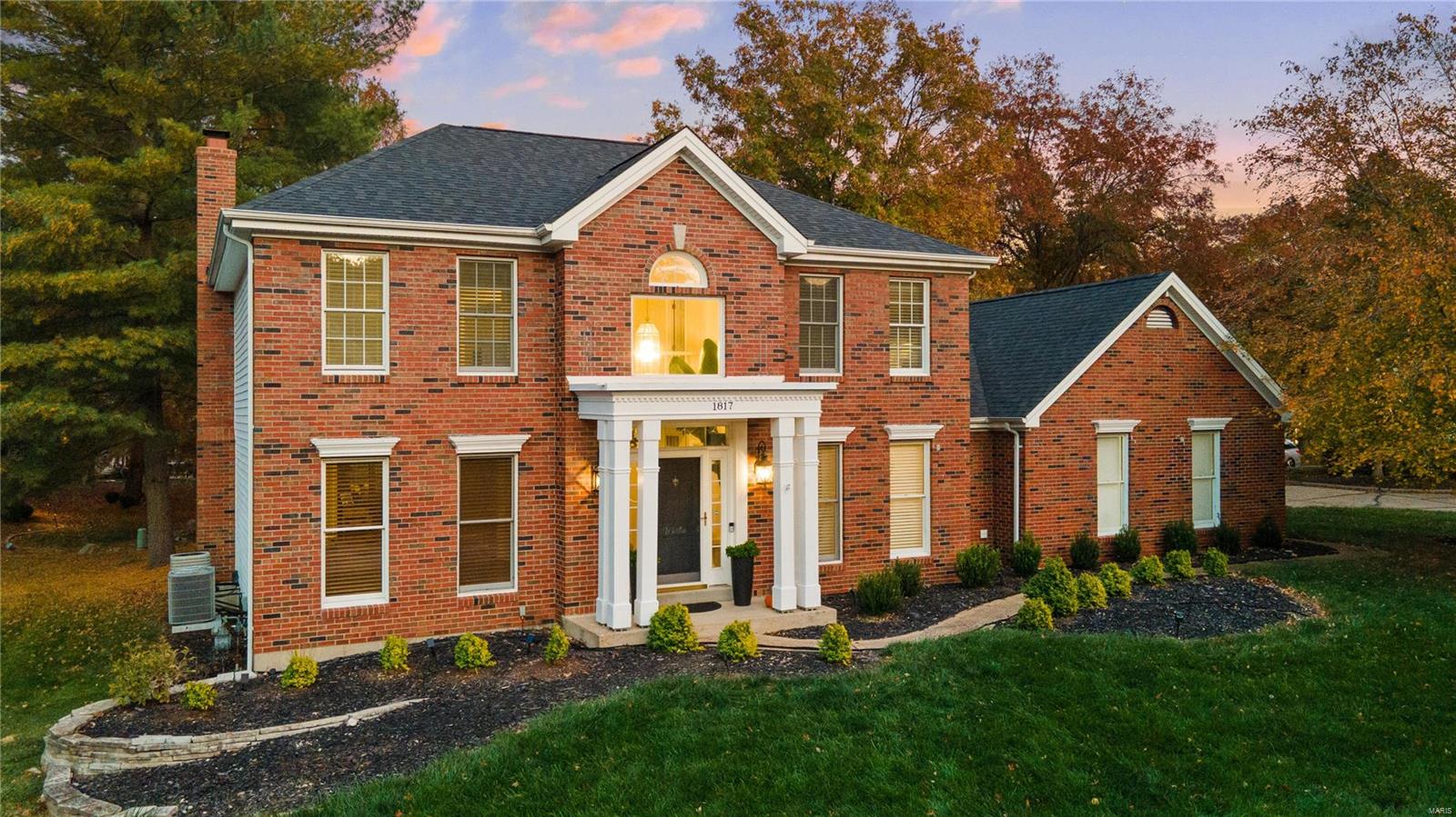 Wildwood, Missouri 63011, United States, 4 Bedrooms Bedrooms, ,4 BathroomsBathrooms,Residential,Pending,35992