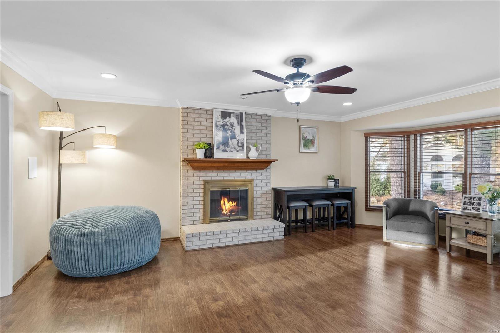 Wildwood, Missouri 63011, United States, 4 Bedrooms Bedrooms, ,4 BathroomsBathrooms,Residential,Pending,35992