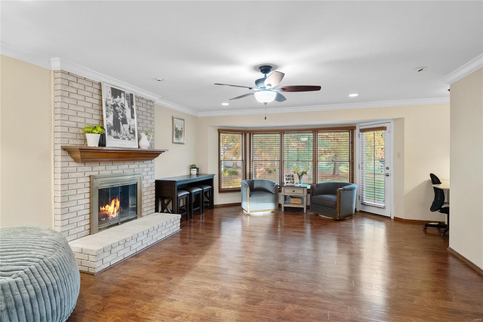 Wildwood, Missouri 63011, United States, 4 Bedrooms Bedrooms, ,4 BathroomsBathrooms,Residential,Pending,35992