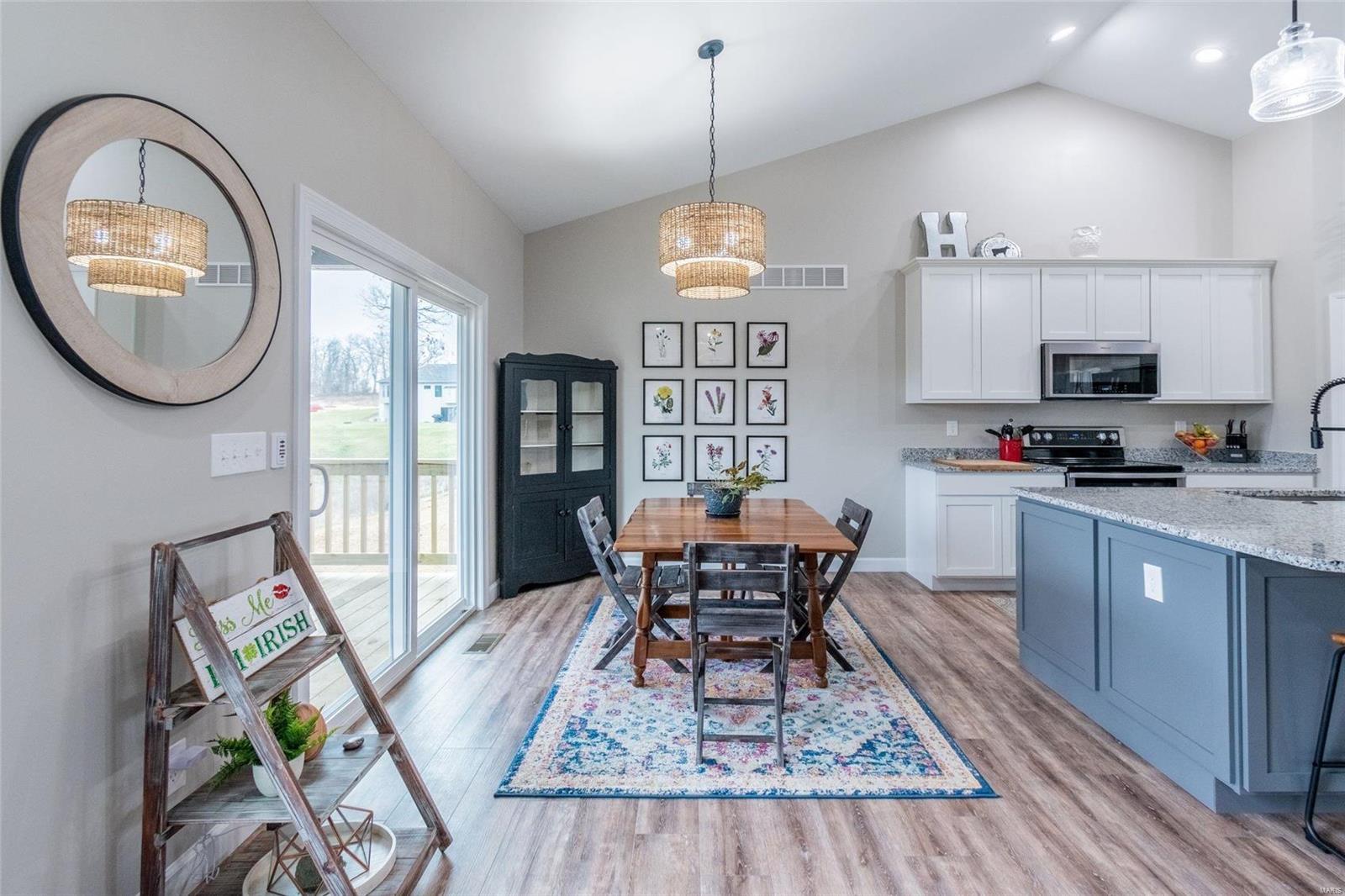 Pinckney Manor - Residential