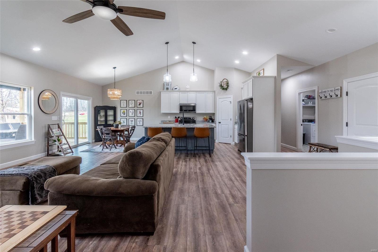 Pinckney Manor - Residential