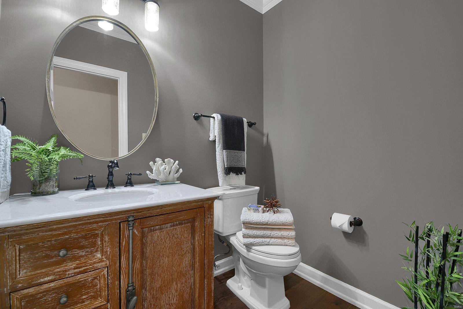 Kennerly Manor - Residential