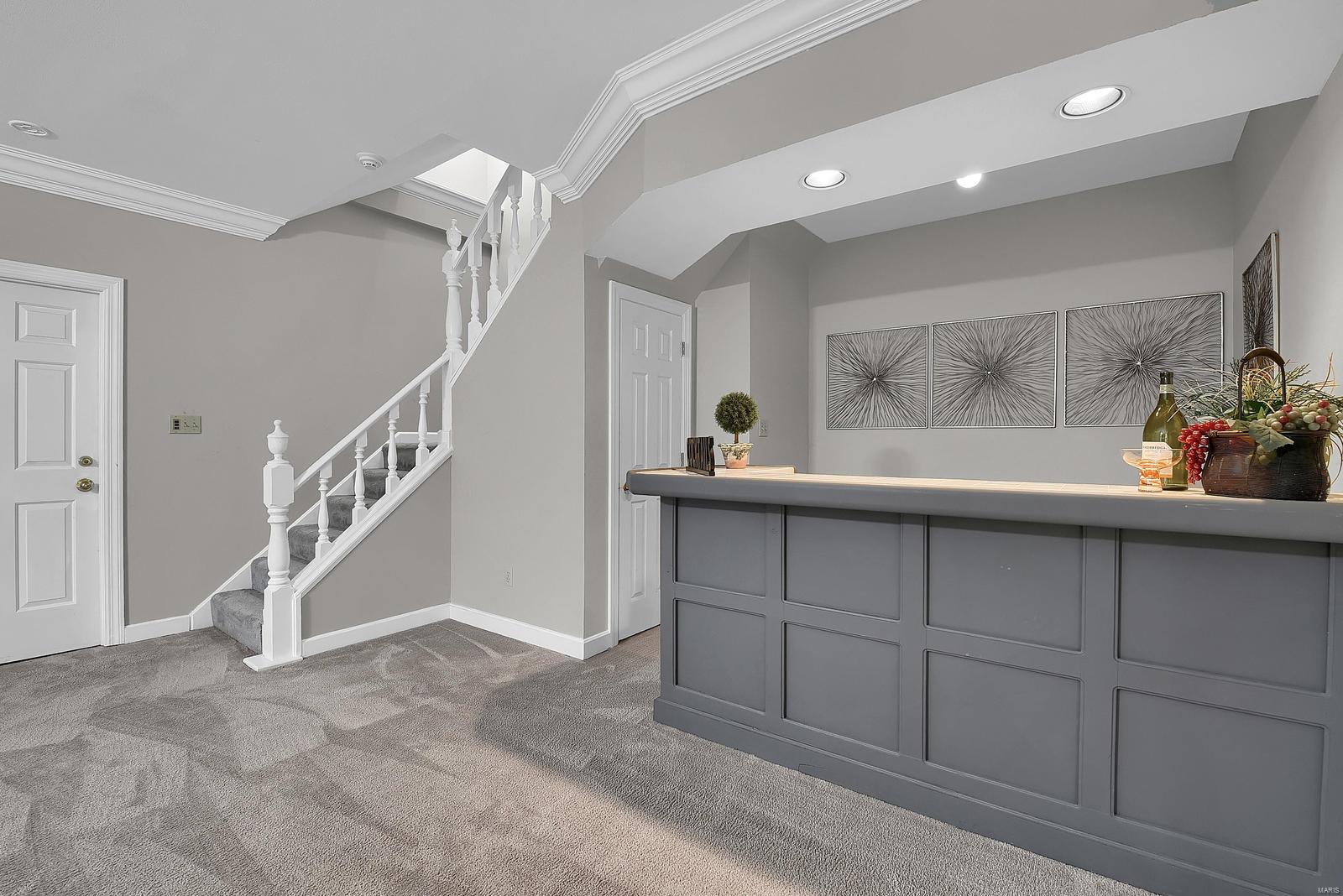 Kennerly Manor - Residential