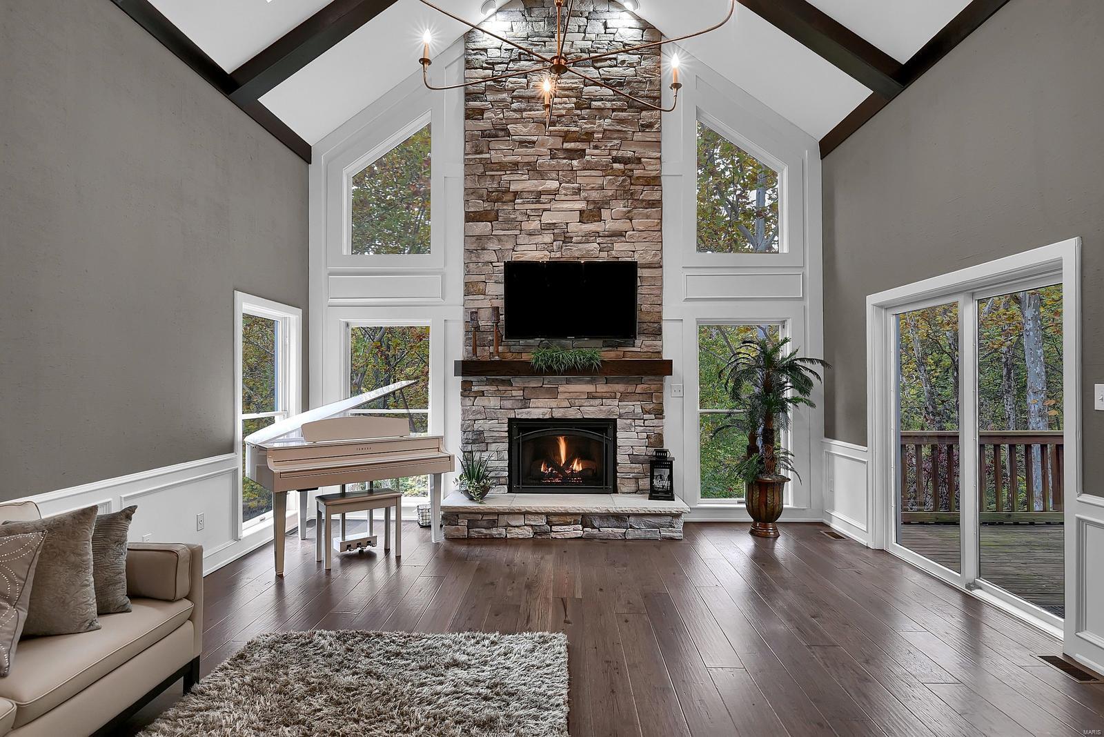 Kennerly Manor - Residential