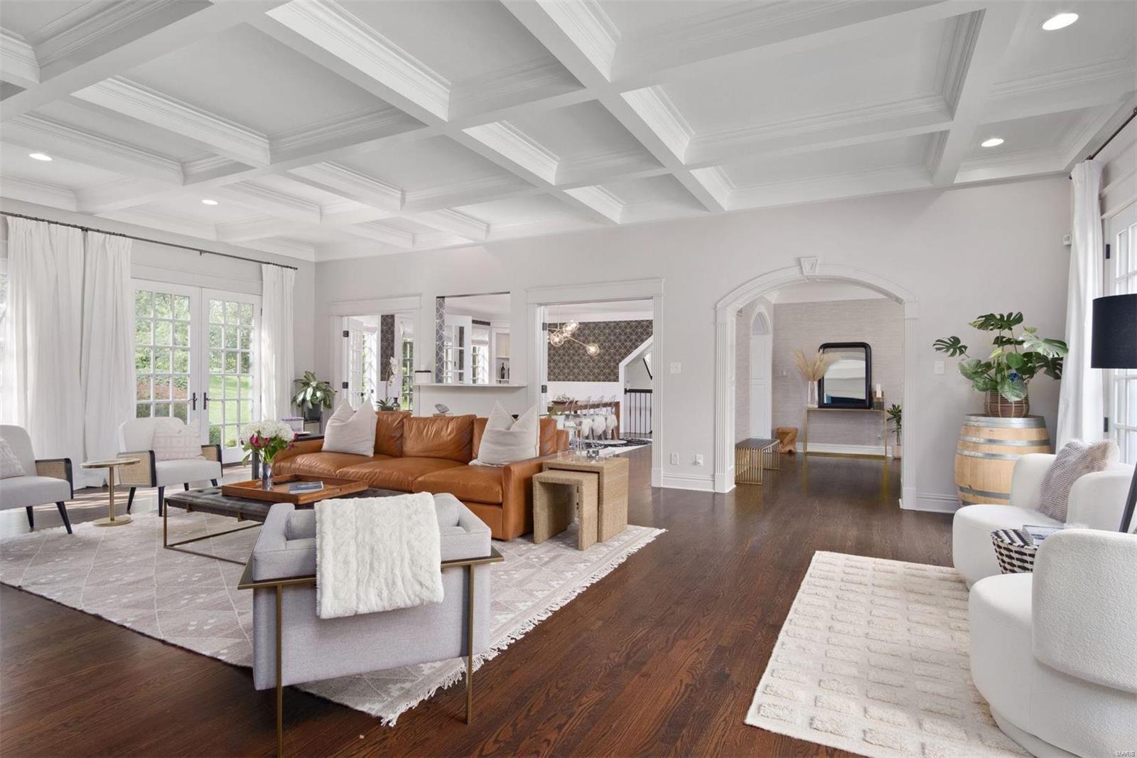 Ladue Lane - Residential