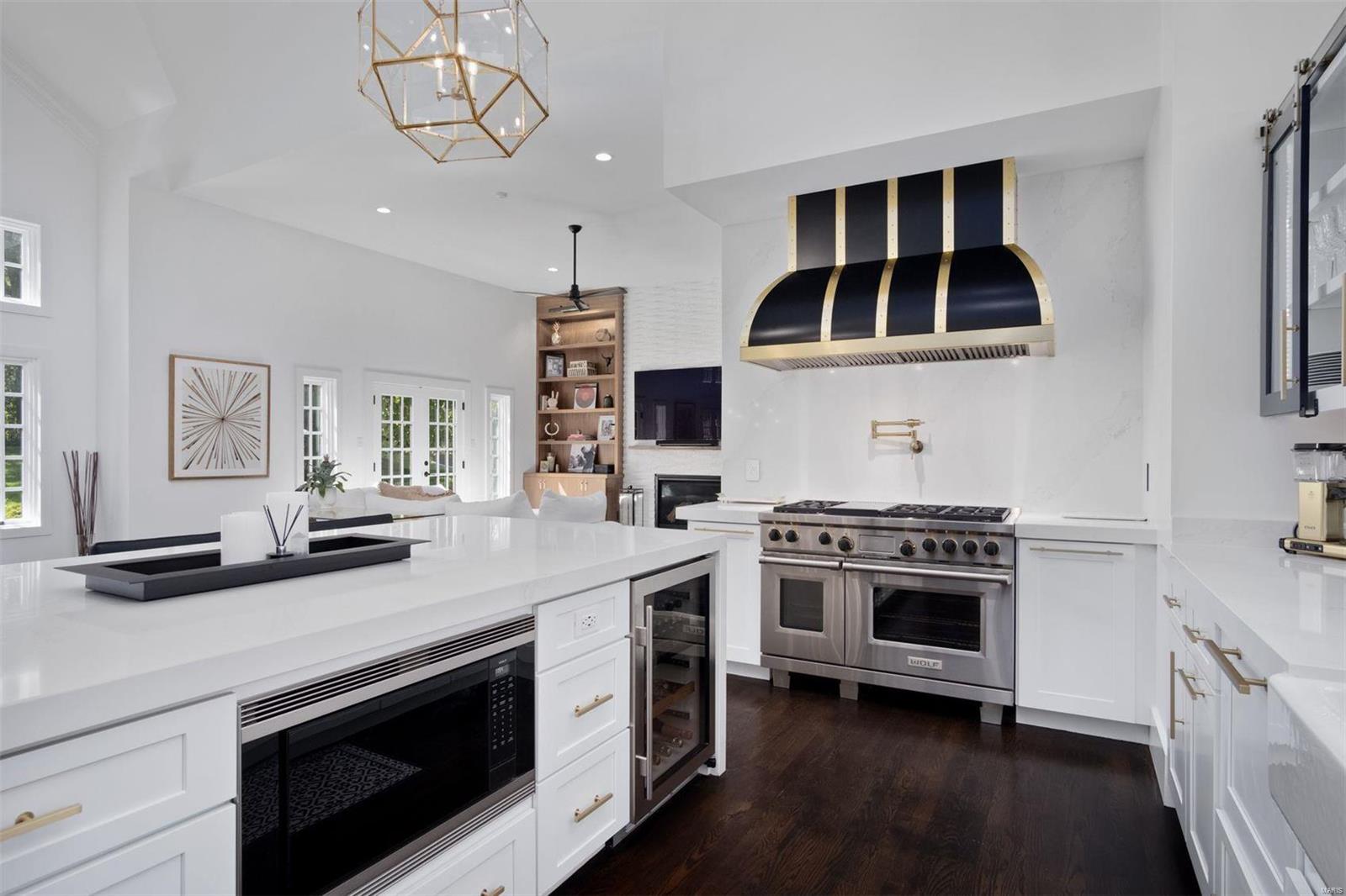 Ladue Lane - Residential