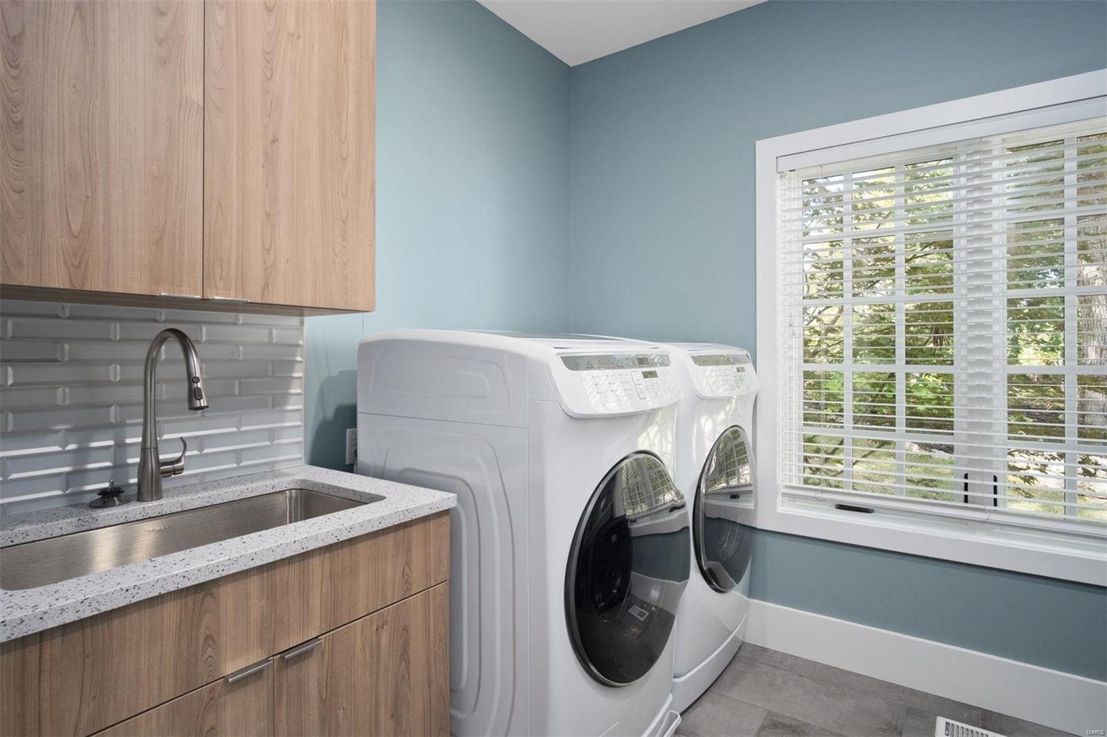 Ladue Lane - Residential