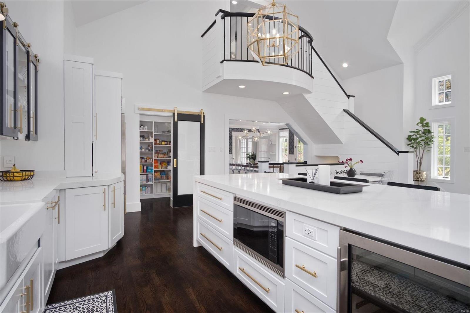 Ladue Lane - Residential