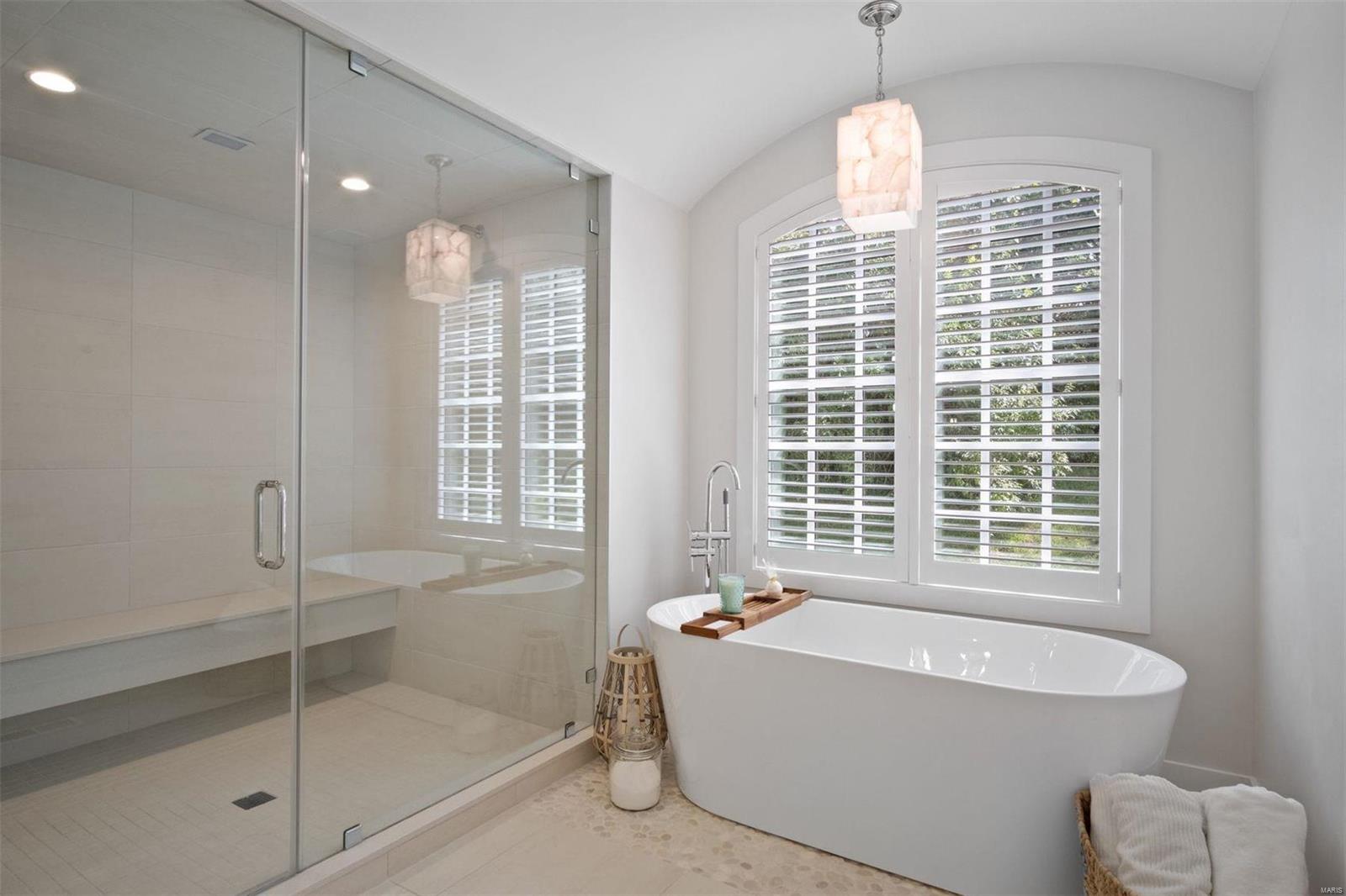 Ladue Lane - Residential