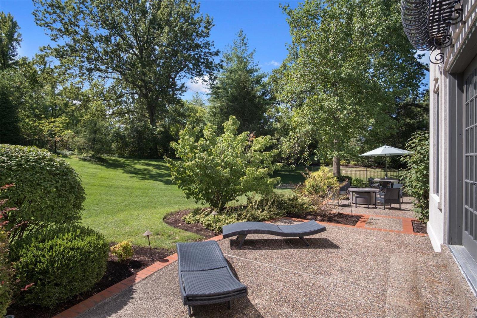 Ladue Lane - Residential