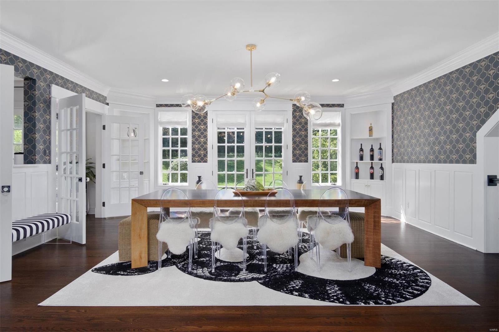 Ladue Lane - Residential