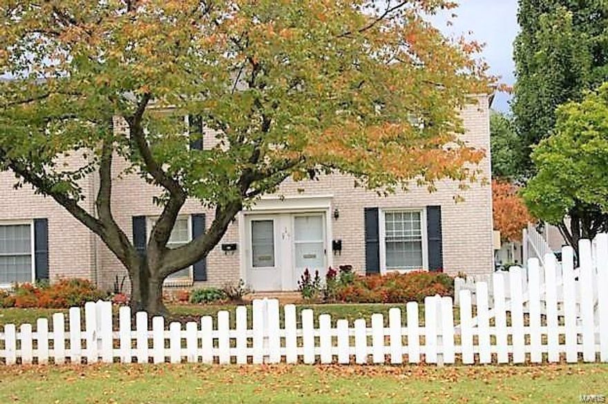 This adorable 2 bedroom, 2 bath condo with main floor laundry, new windows 10/17, new sliding glass door, updated kitchen, new master bath, private entrance, reserved parking right outside your private patio.  All appliances can be negotiated. Huge master bedroom with walk-in closet. Lots of storage and private outdoor storage shed.  Currently has a tenant residing but and will need to allow time for tenant to depart.  AHS HOME WARRANTY currently in effect which started in December.