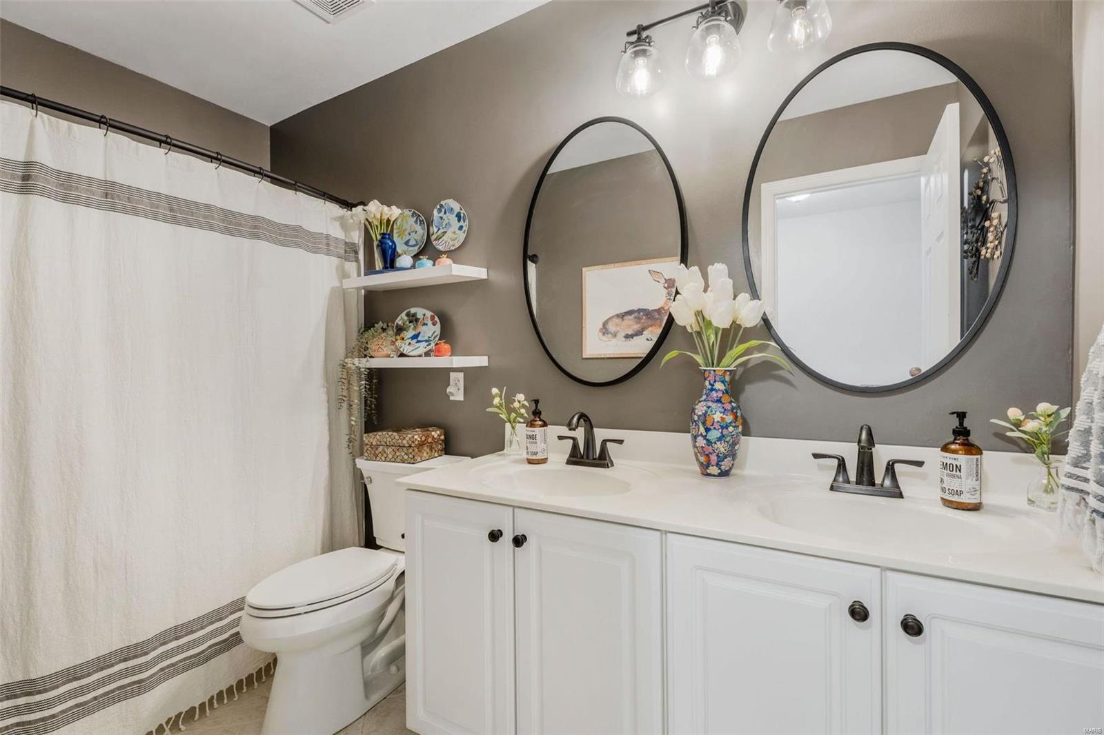 New Ballwin Oaks - Residential