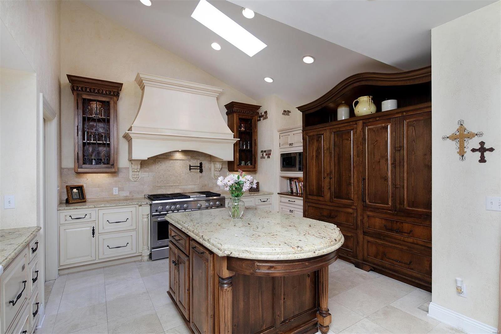 Topping Ridge Estates - Residential