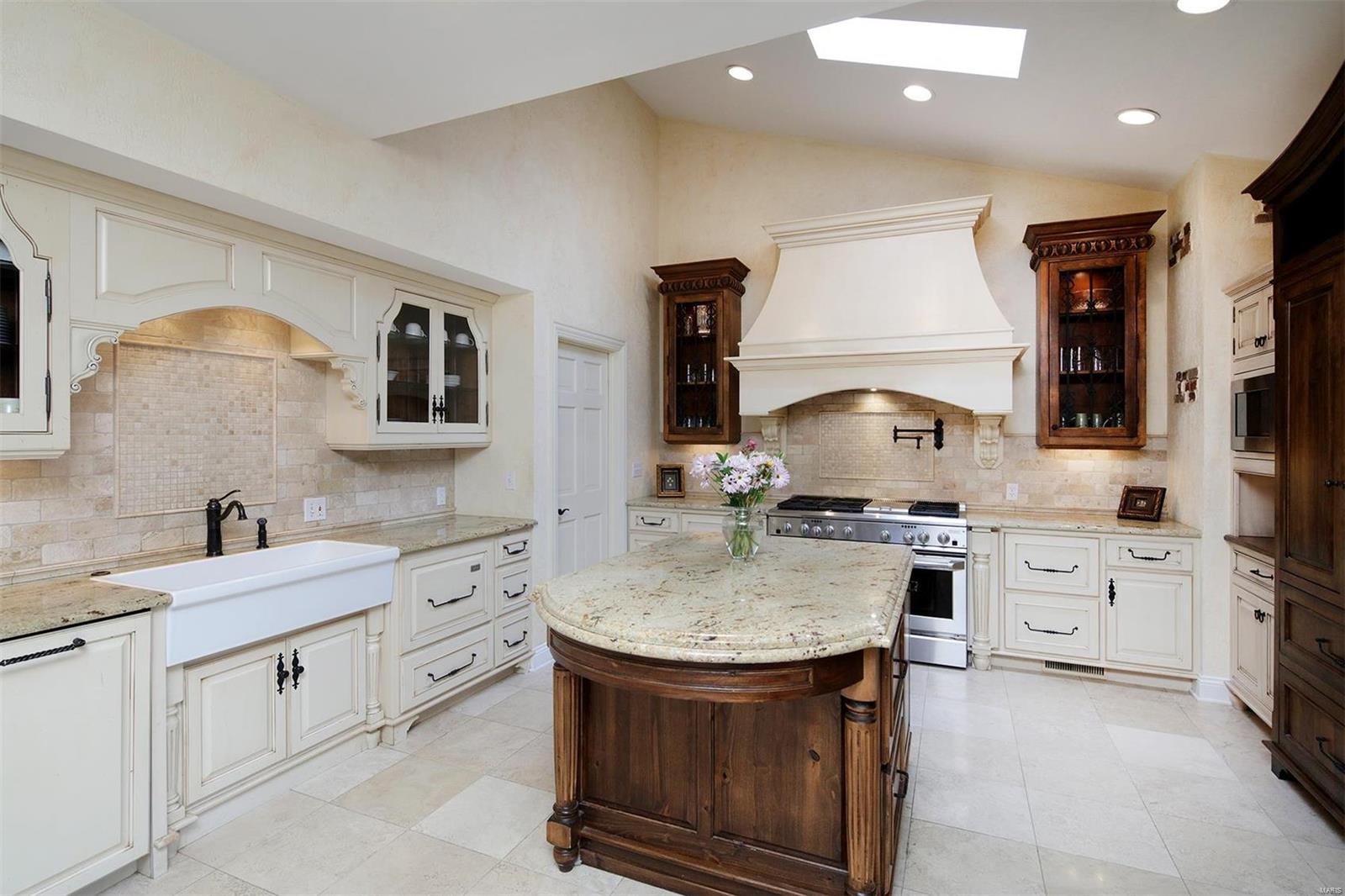 Topping Ridge Estates - Residential