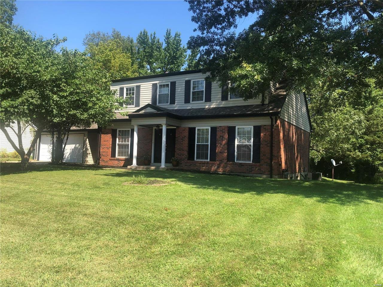 St Louis, Missouri 63141, United States, 3 Bedrooms Bedrooms, ,3 BathroomsBathrooms,Residential,Pending,5763