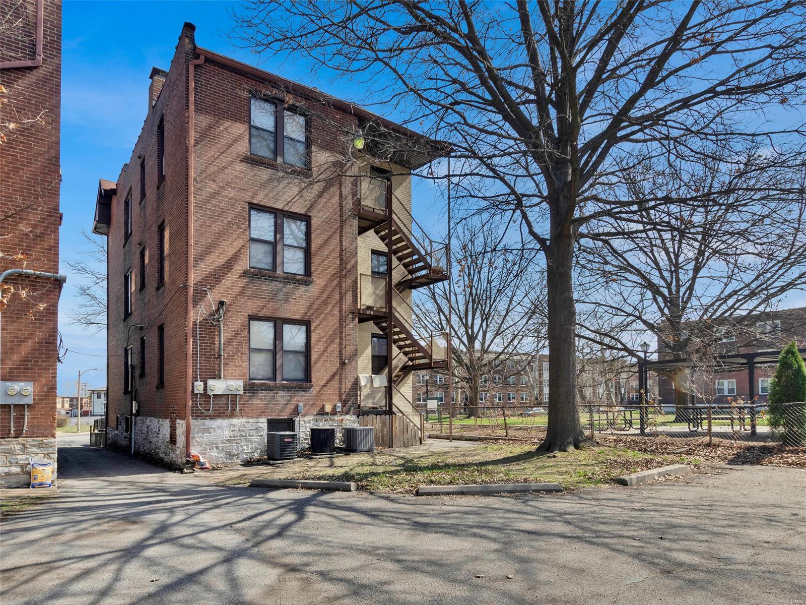 Delmar Garden - Residential Income