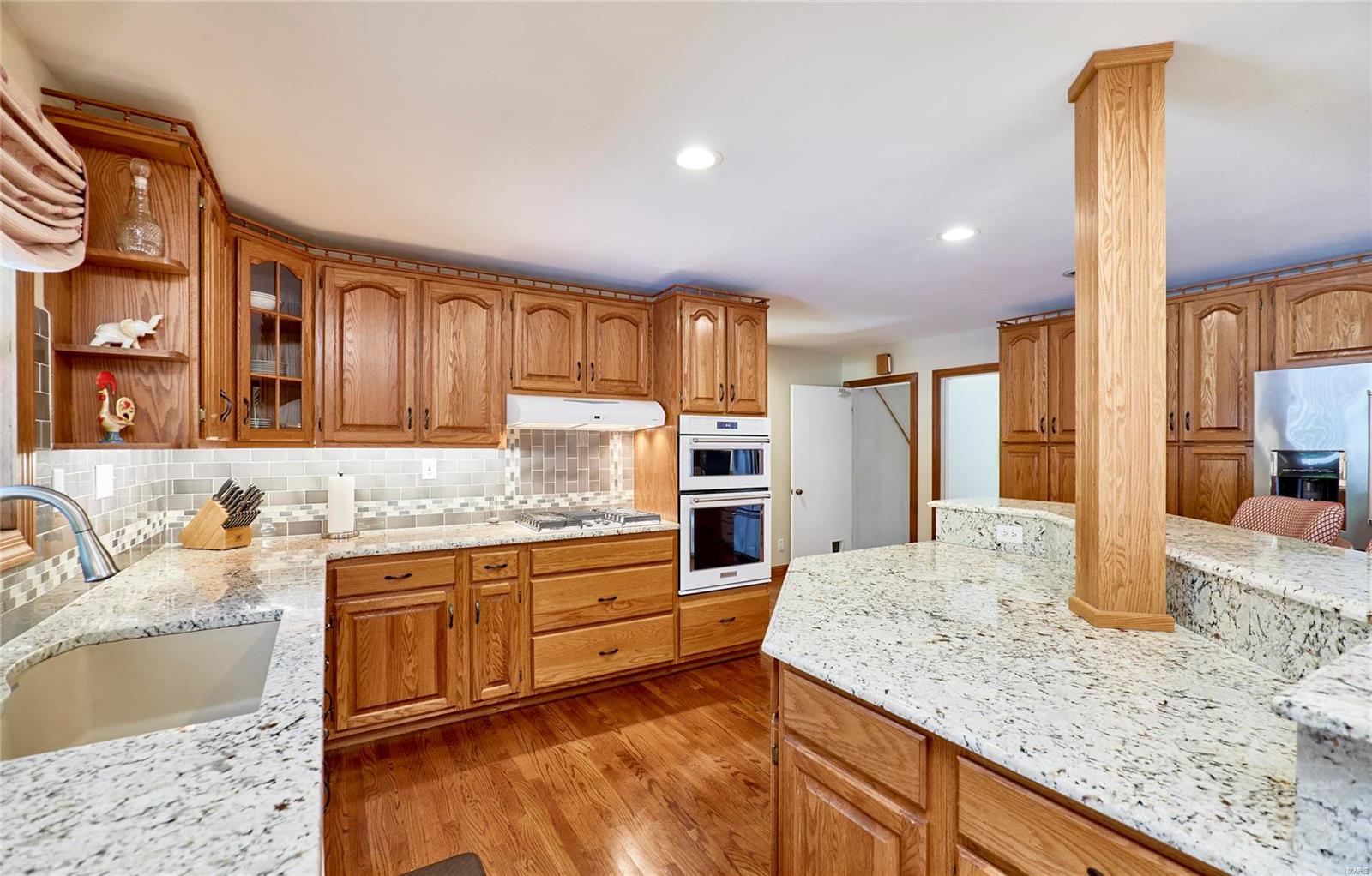 Ladue Estates - Residential